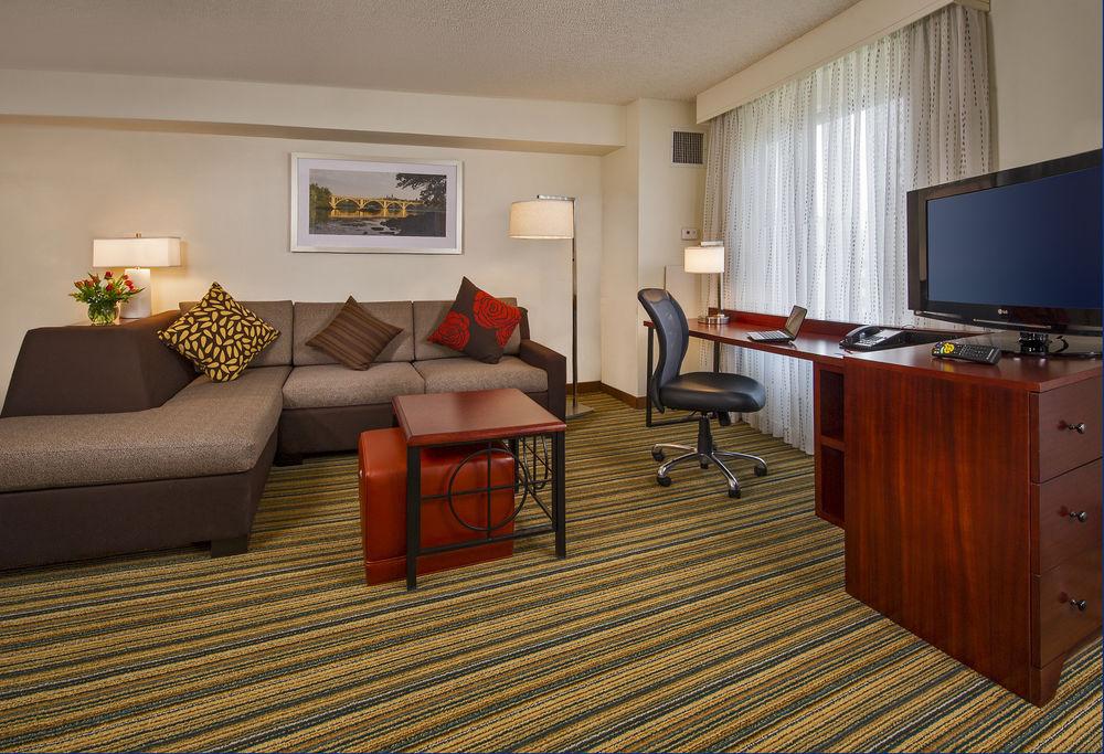 Residence Inn Arlington Pentagon City Екстер'єр фото