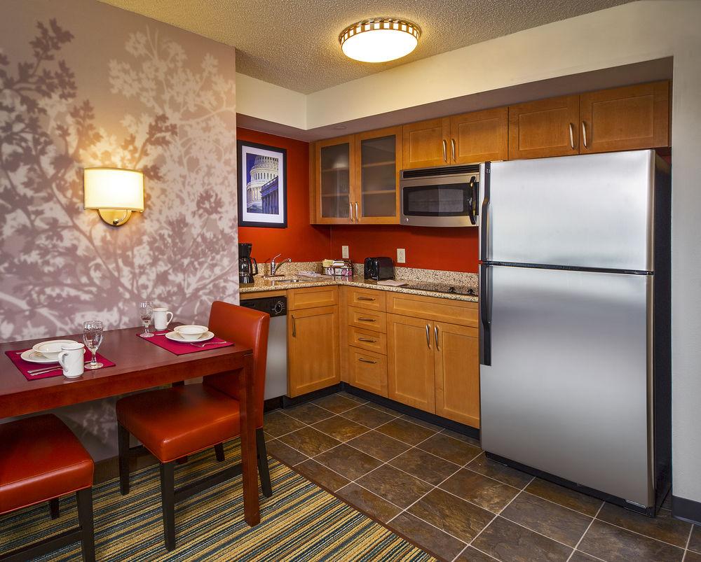 Residence Inn Arlington Pentagon City Екстер'єр фото