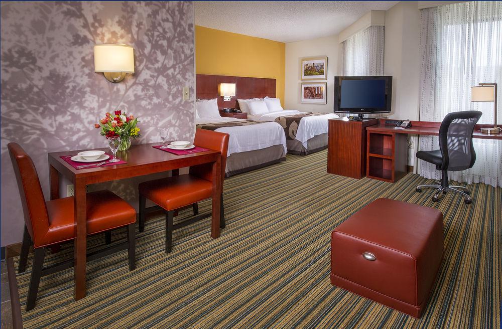Residence Inn Arlington Pentagon City Екстер'єр фото