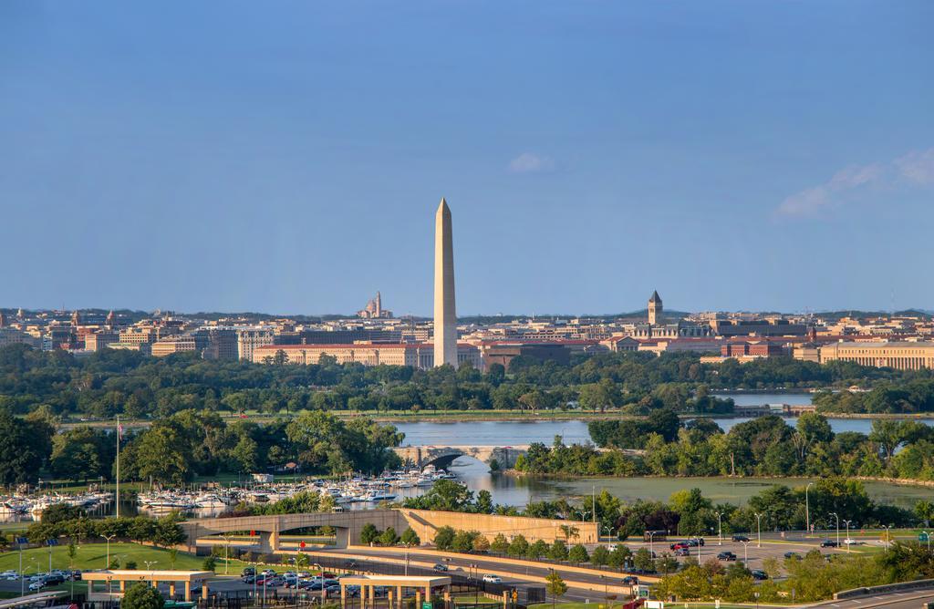 Residence Inn Arlington Pentagon City Екстер'єр фото