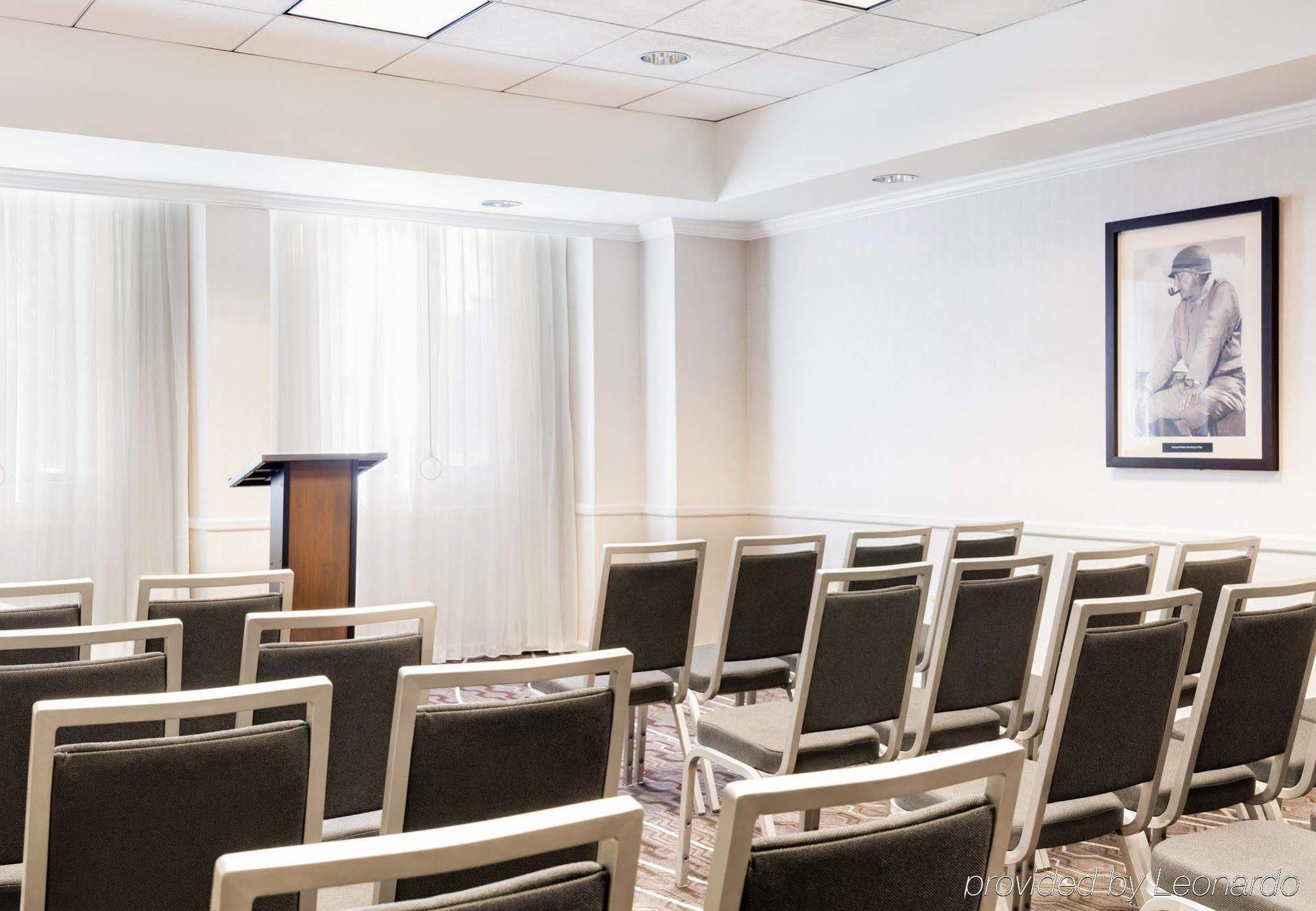 Residence Inn Arlington Pentagon City Екстер'єр фото