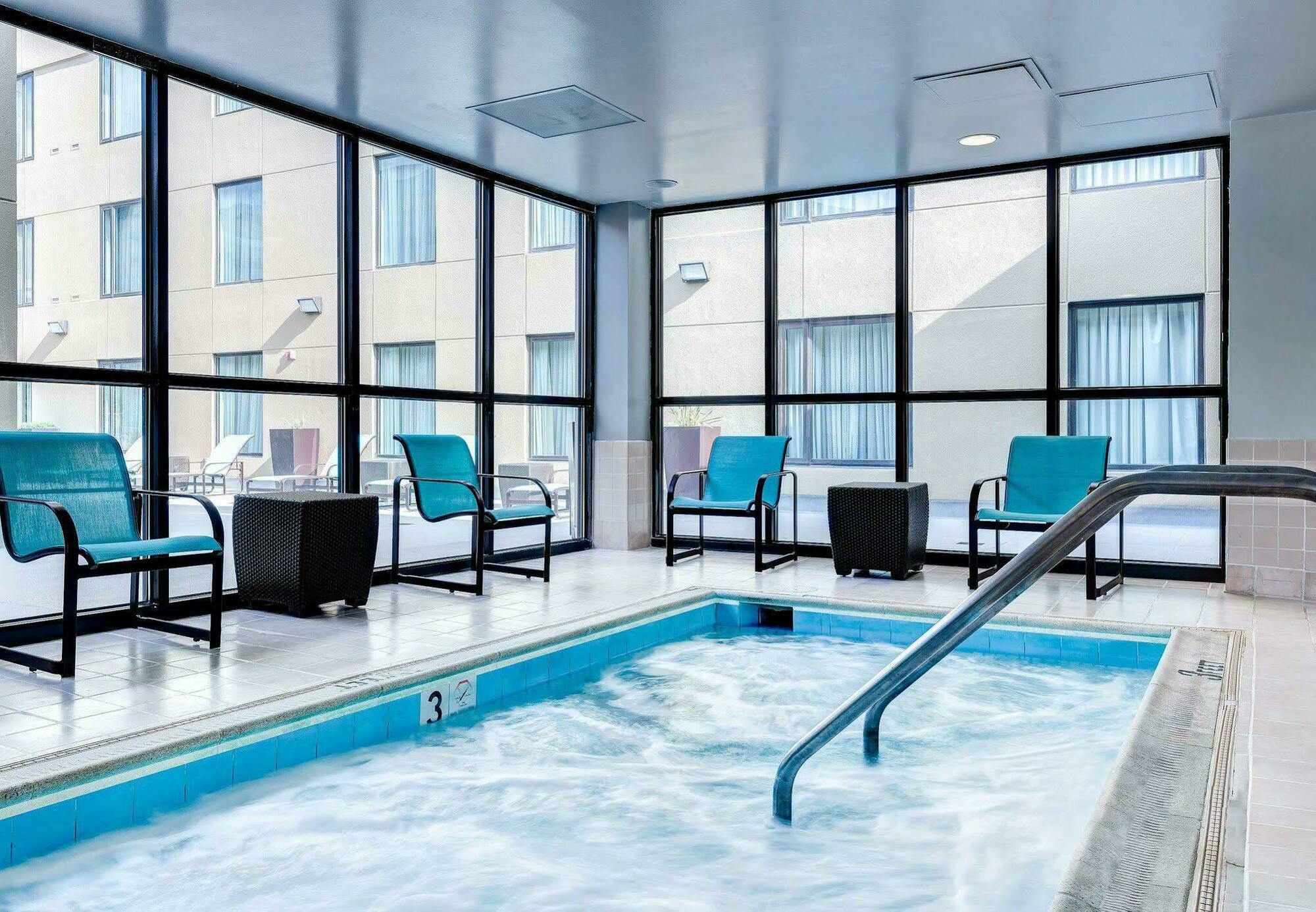 Residence Inn Arlington Pentagon City Екстер'єр фото