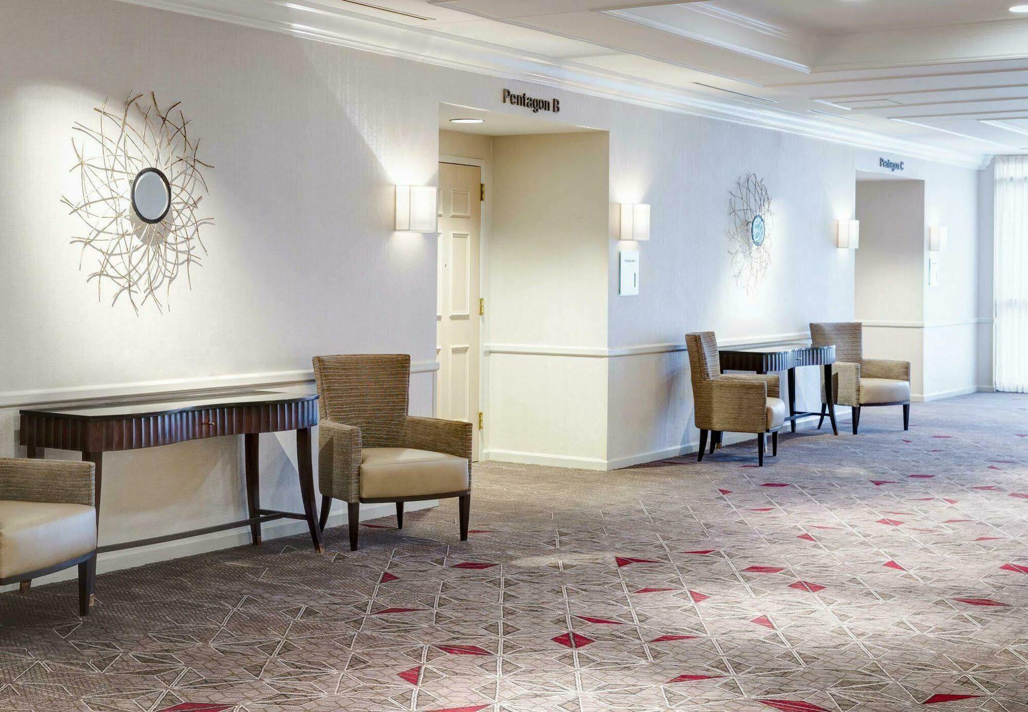 Residence Inn Arlington Pentagon City Екстер'єр фото